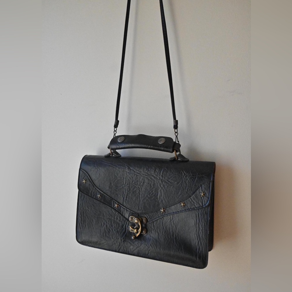 Vintage Leather Purse Western Metal Hardware Coinpurse Front Lock Womens